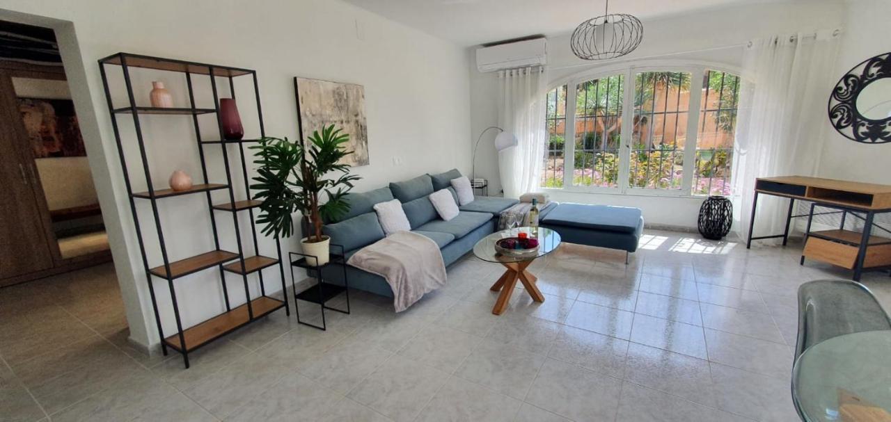 Cheerful 2-Bedroom Villa With Private Pool Calp Extérieur photo