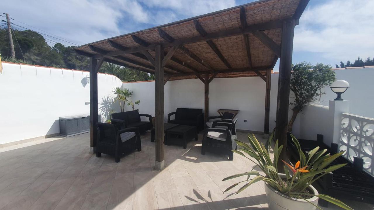 Cheerful 2-Bedroom Villa With Private Pool Calp Extérieur photo