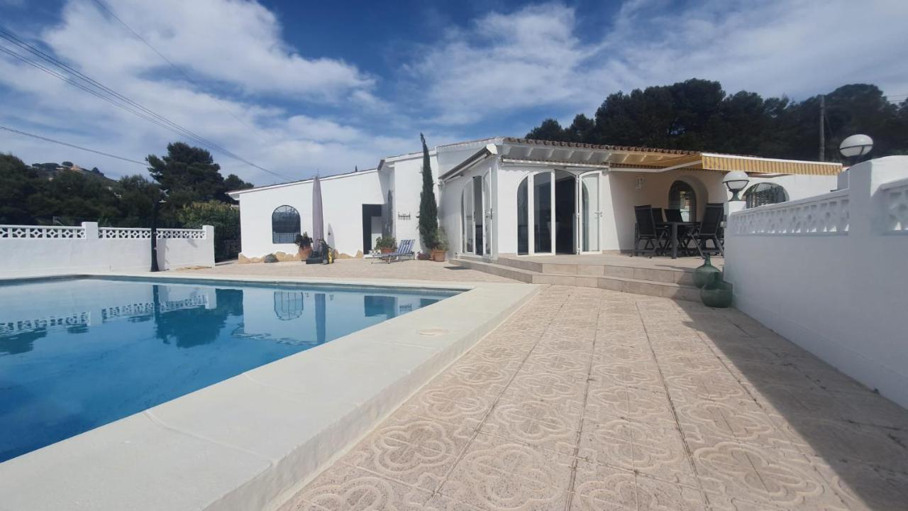 Cheerful 2-Bedroom Villa With Private Pool Calp Extérieur photo
