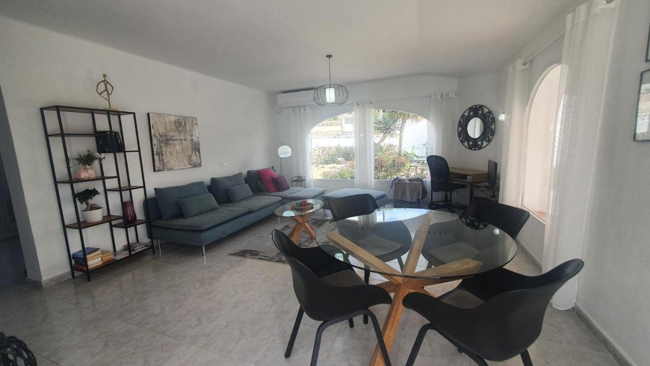 Cheerful 2-Bedroom Villa With Private Pool Calp Extérieur photo