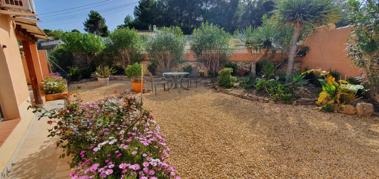 Cheerful 2-Bedroom Villa With Private Pool Calp Extérieur photo